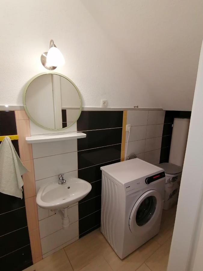 Kuca Za Odmor Ema Ξενοδοχείο Σίμπενικ Εξωτερικό φωτογραφία